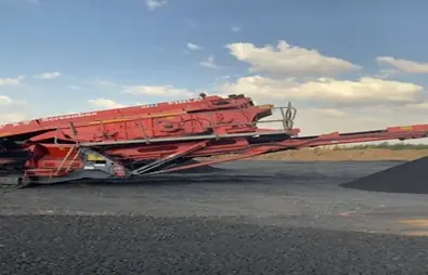 Stacking conveyor